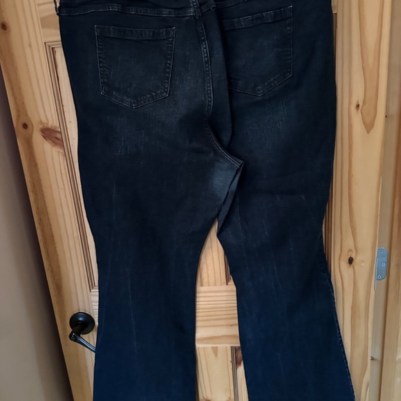 Torrid jeans - Picture 2 of 7